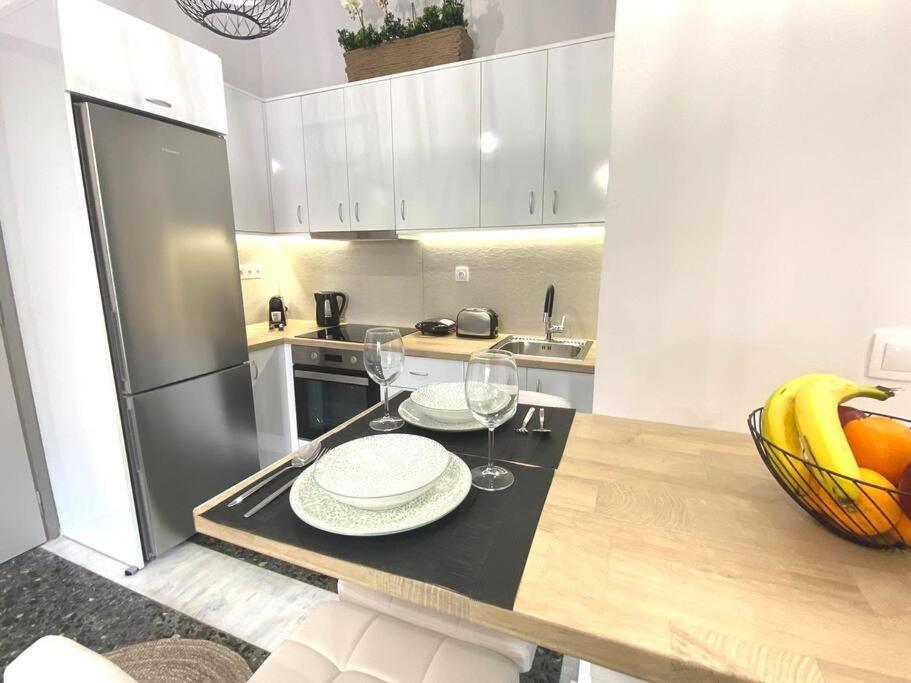 Artzy Petit Apartment Close To The Center 이라클리온 외부 사진